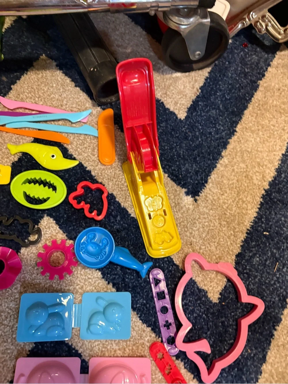 Assorted Kids Play Dough Accessory Kit - Multicolor Creative Molds